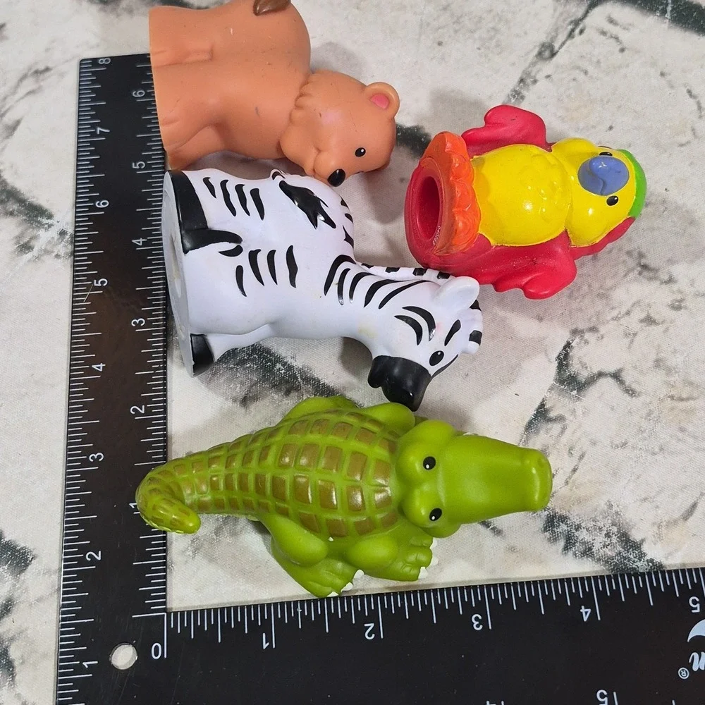 Fisher-Price Little People Figures Lot Zoo Animals Zebra Bear Parrot Alligator